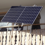 Solarstrom für alle: Wie Photovoltaik heute auch für Mieter:innen, kleine Haushalte und Balkone funktioniert