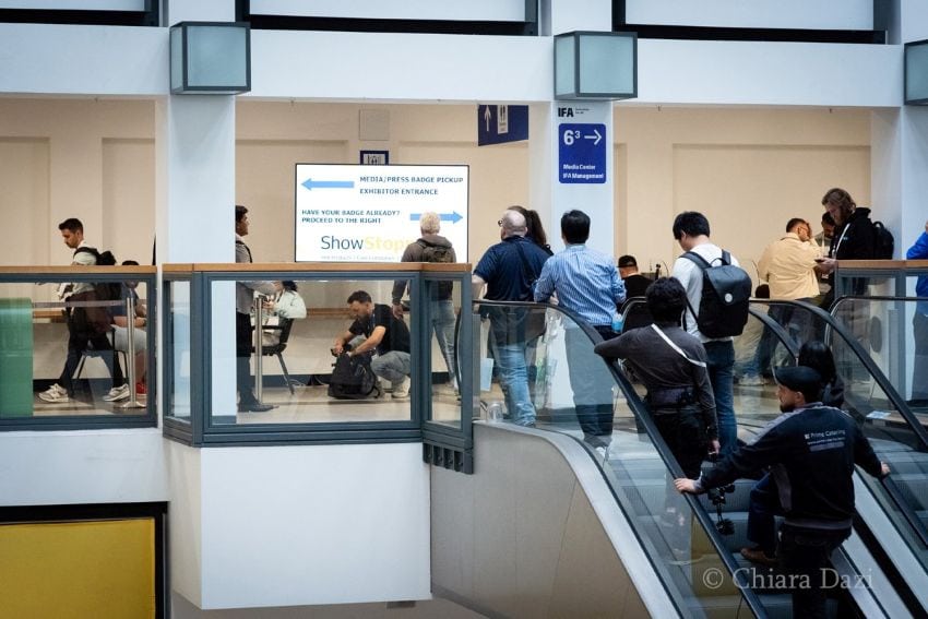 Du betrachtest gerade Mobiles Arbeiten von unterwegs